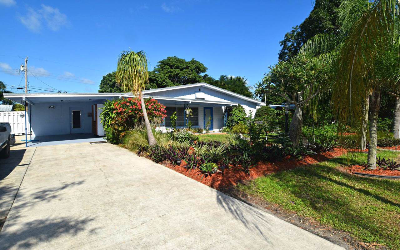 2637 Palmer Street - Photo 1