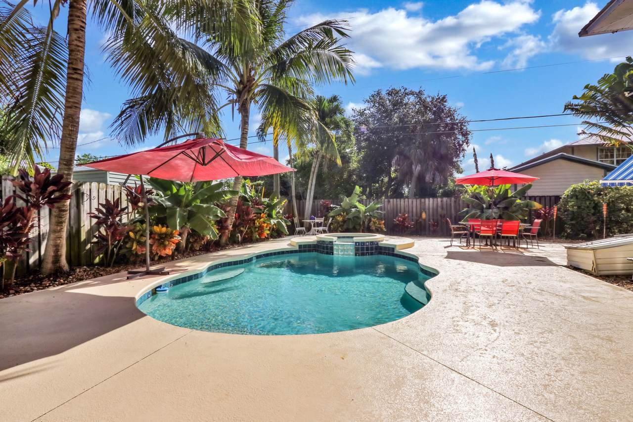 227 Pelican Drive - Photo 1