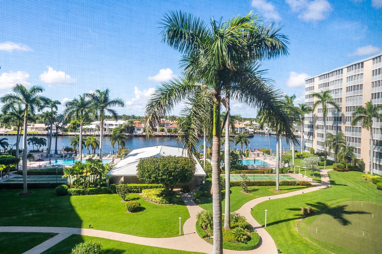 3224 Ocean Boulevard - Photo 1