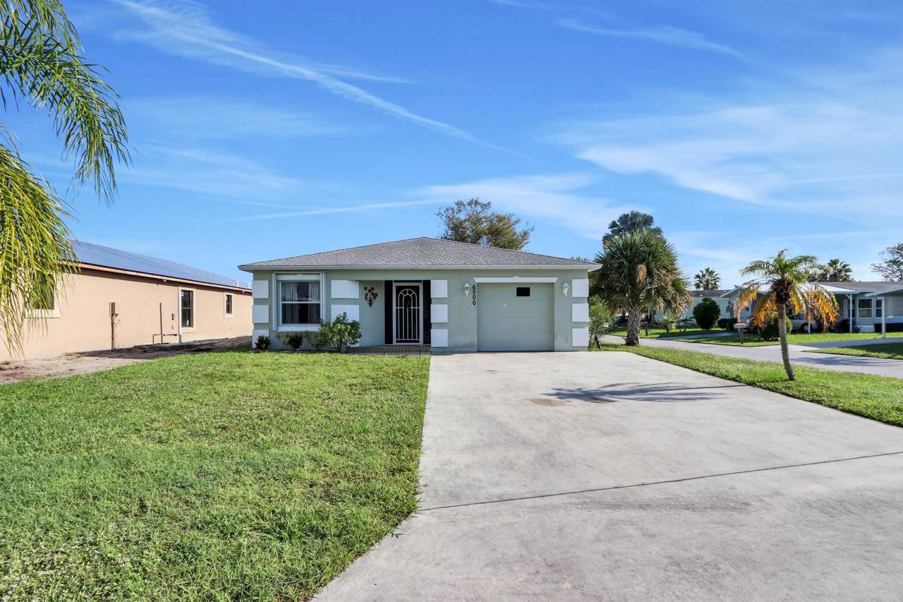 6500 Teresita Court - Photo 1