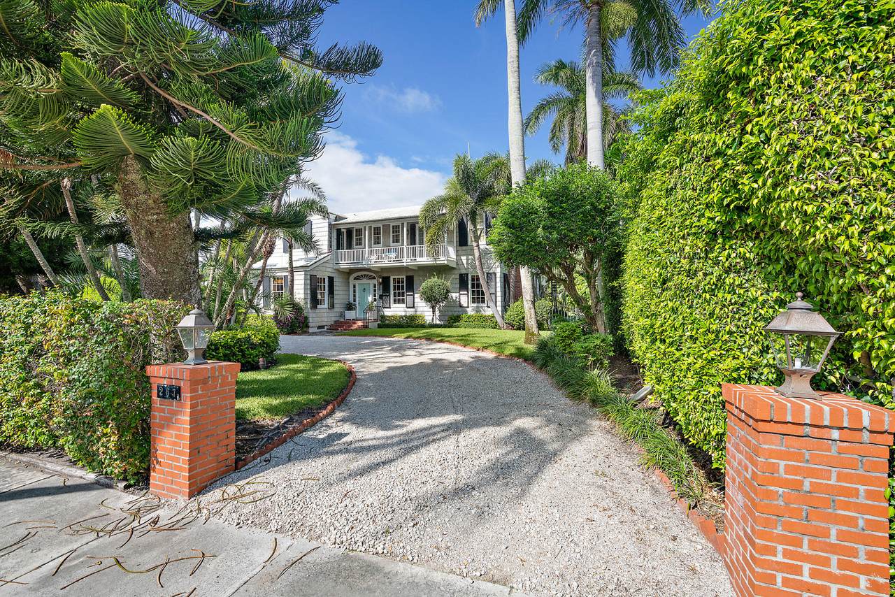 267 Dunbar Road - Photo 1