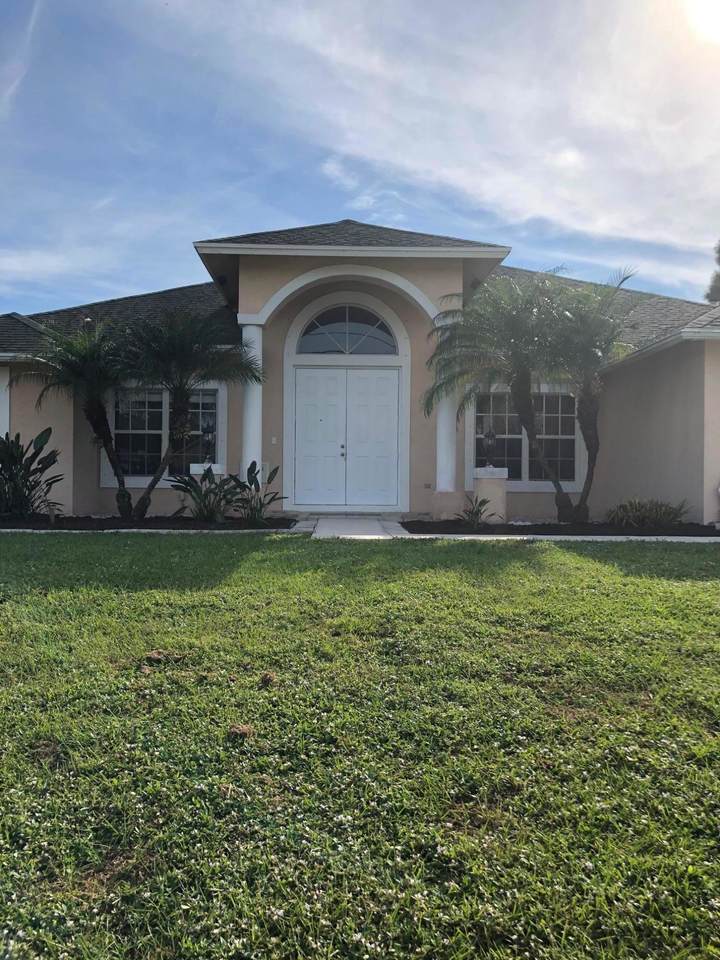 618 Dalton Circle - Photo 1