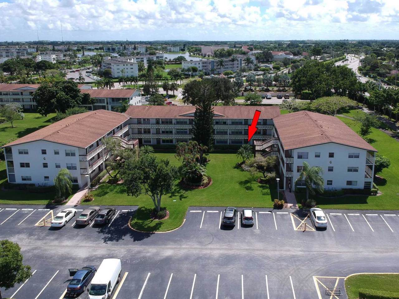261 Suffolk G - Photo 1