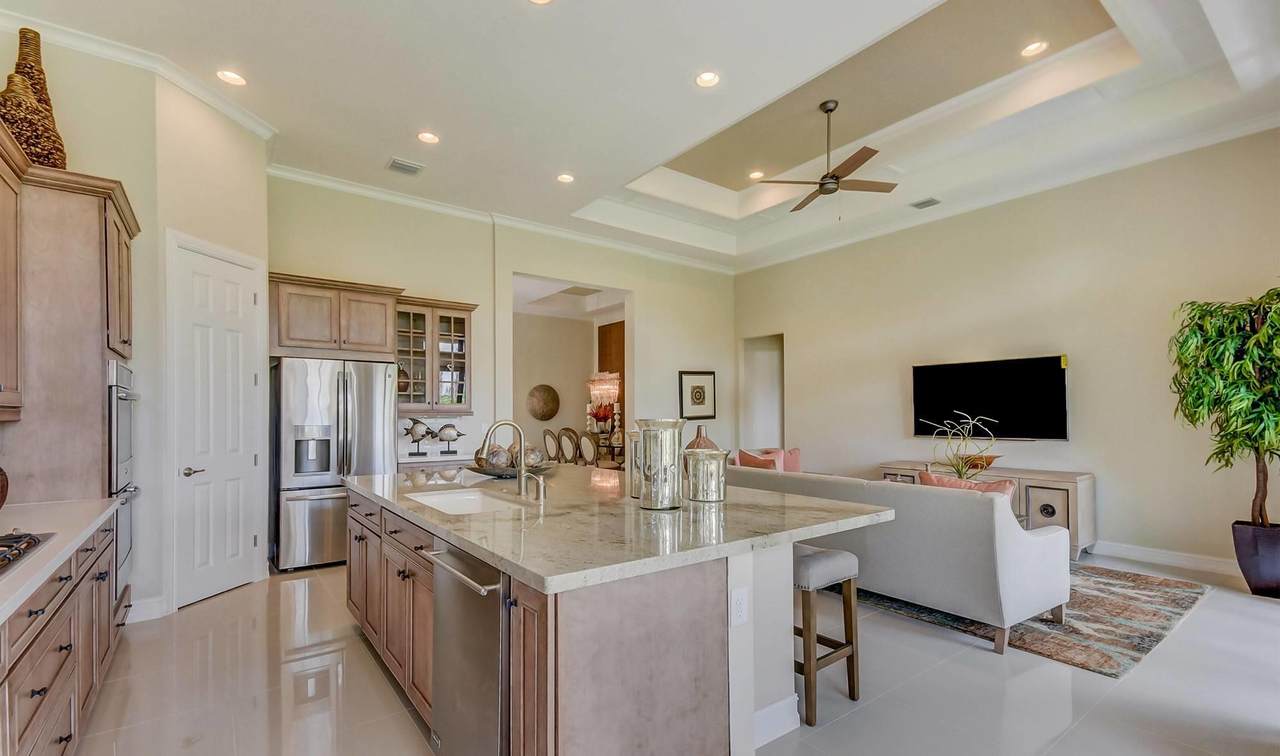 9539 Kalmar Circle - Photo 1