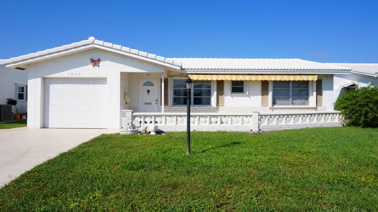 1905 17th Street - Photo 1
