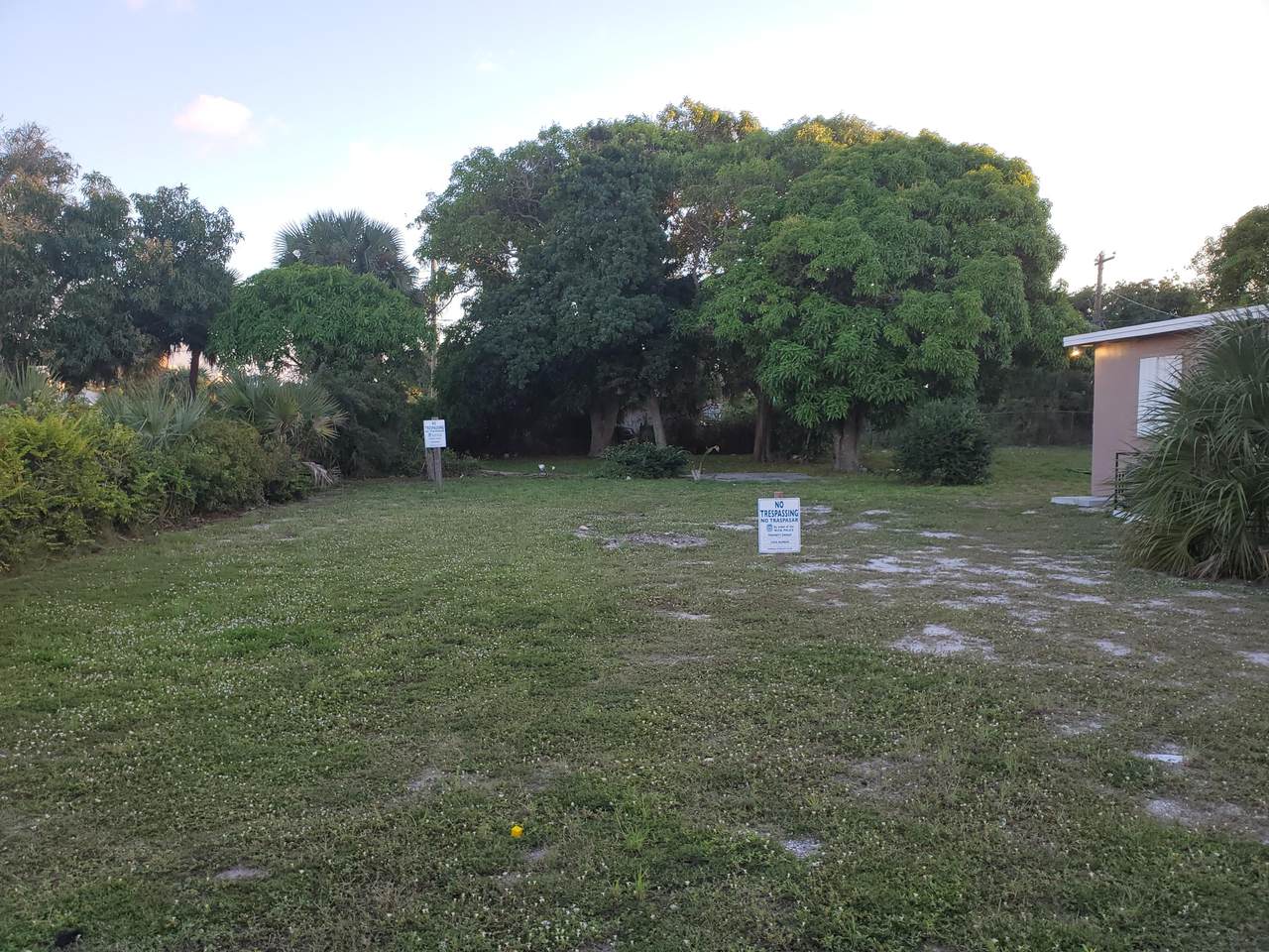 440 21st Street - Photo 1