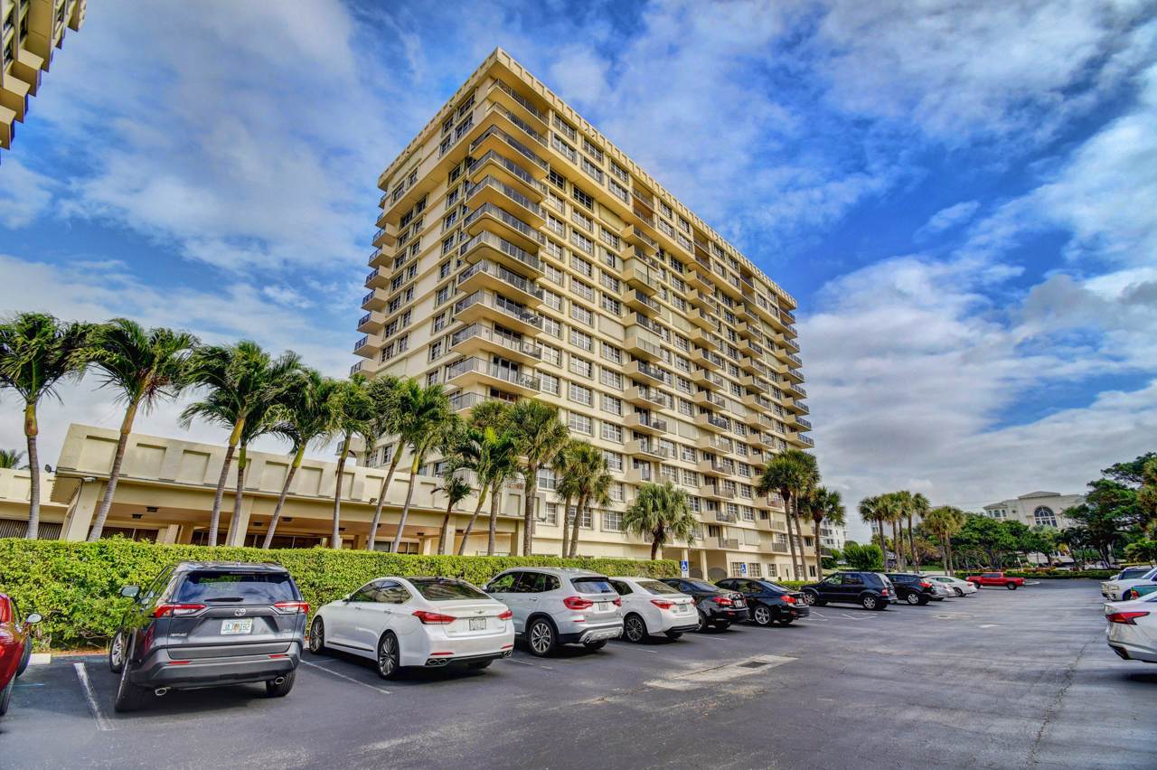 2121 Ocean Boulevard - Photo 1
