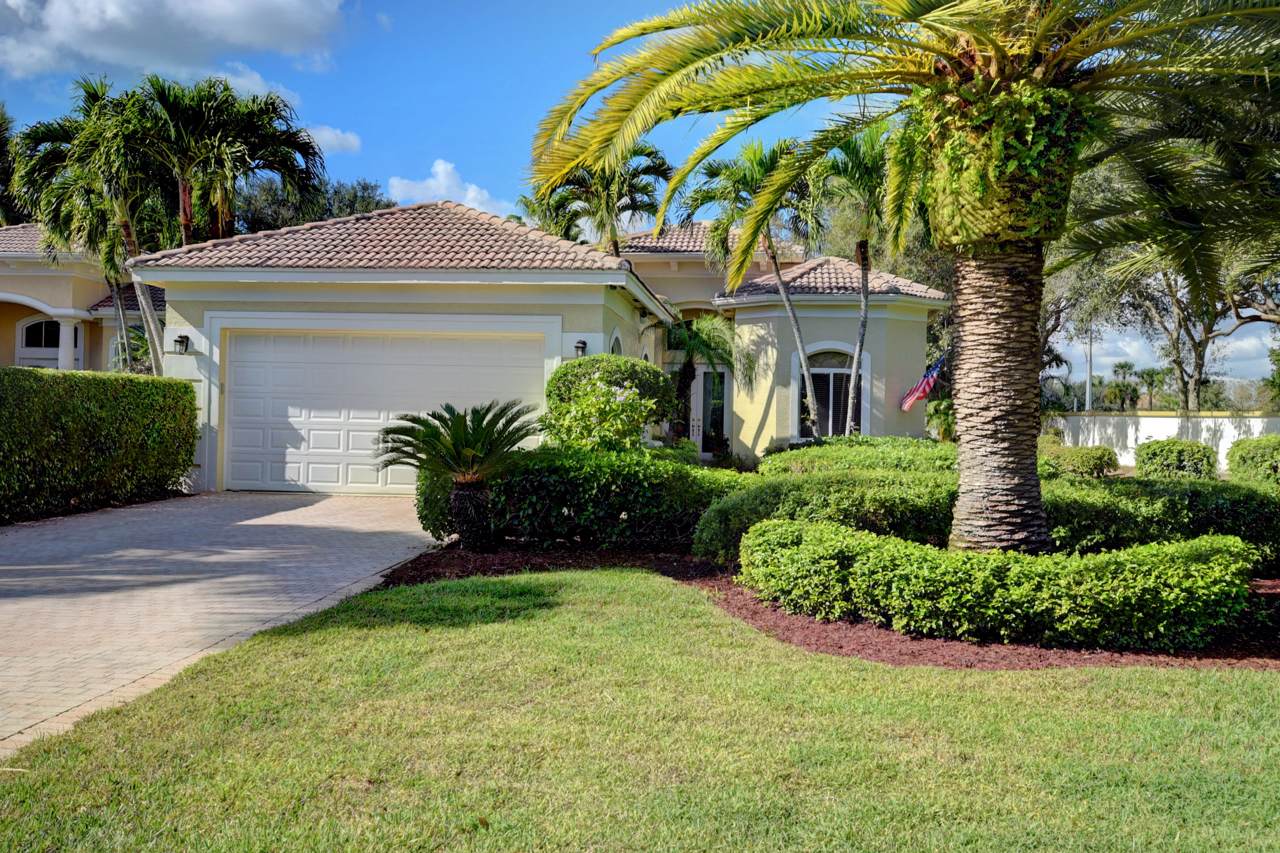 7831 Villa D Este Way - Photo 1