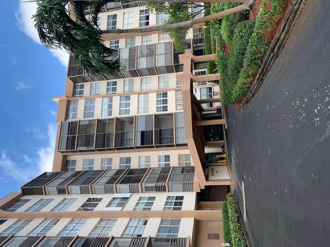 900 Saint Charles Place - Photo 1