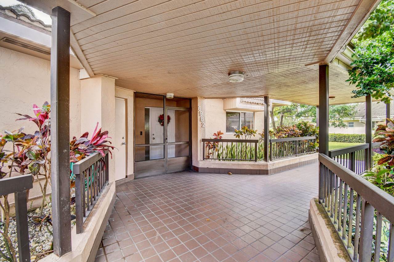 6982 Fountains Circle - Photo 1