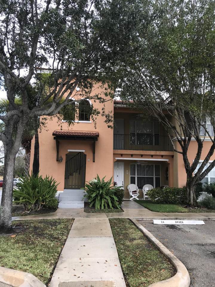 3545 Forest Hill Boulevard - Photo 1