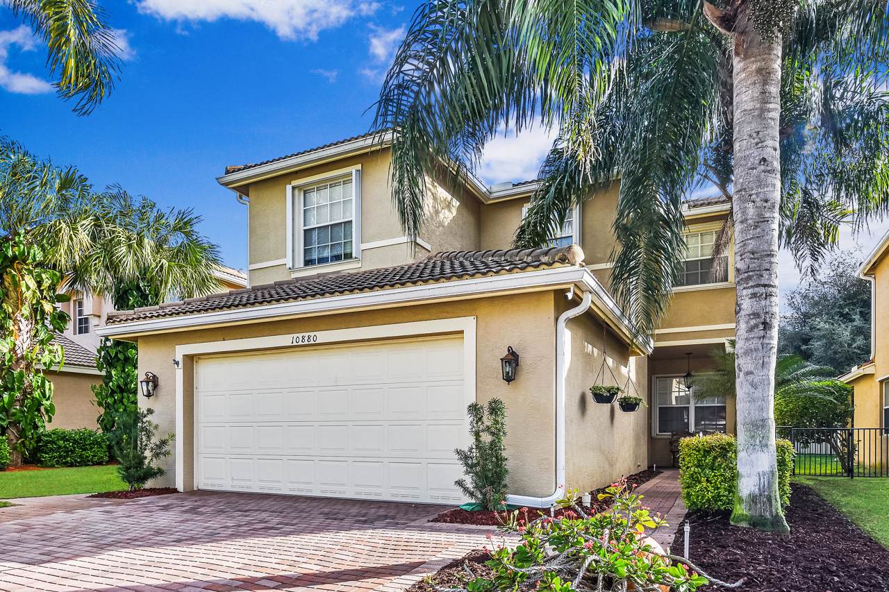 10880 Paperbark Place - Photo 1