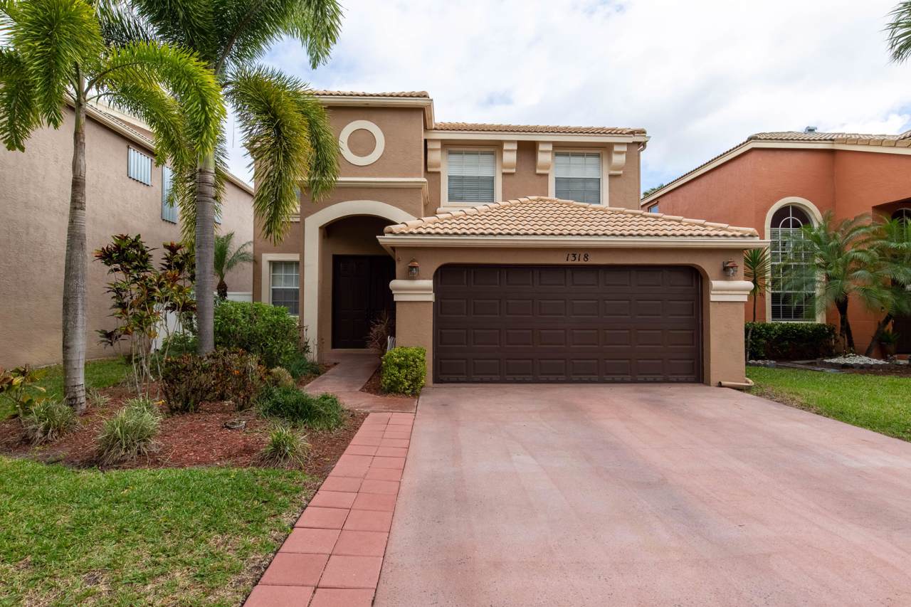 1318 Isleworth Court - Photo 1