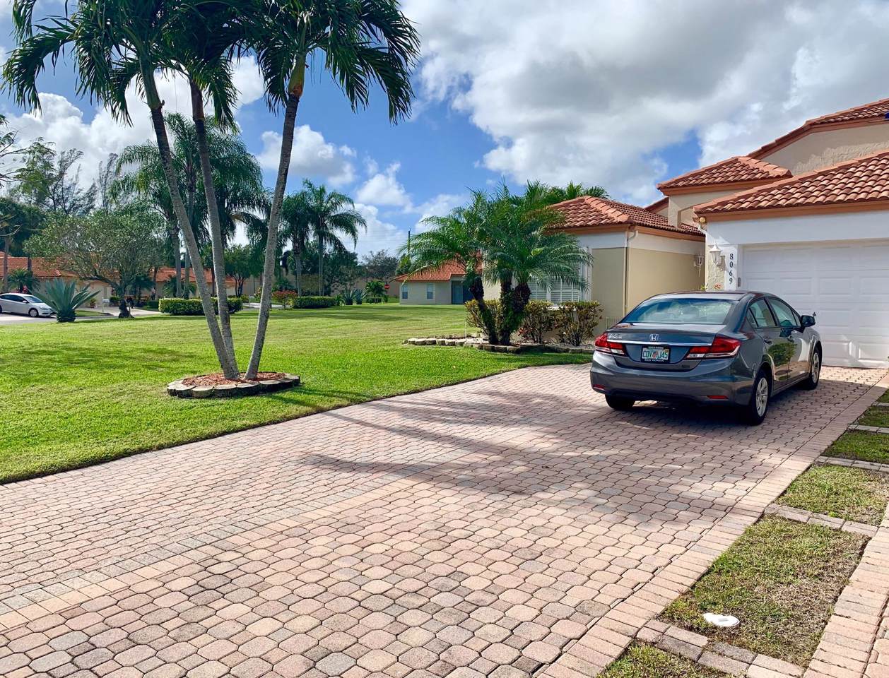 8069 Clear Shores Circle - Photo 1