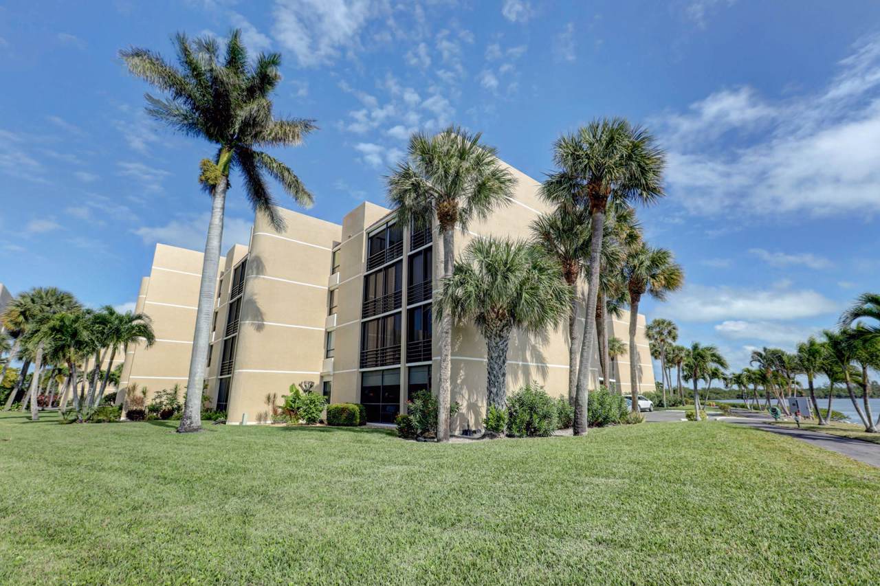 3442 Causeway Boulevard - Photo 1