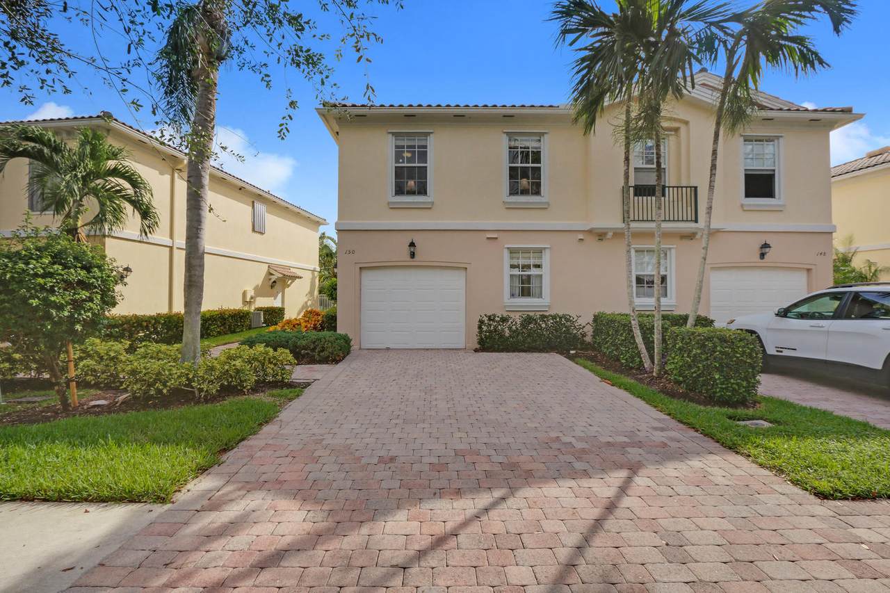 150 Santa Barbara Way - Photo 1