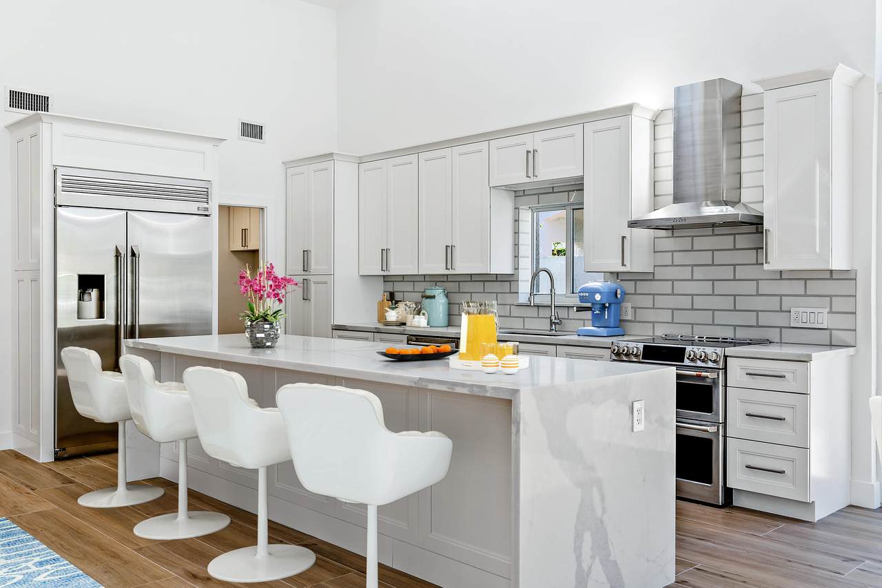 6110 Ocean Boulevard - Photo 1