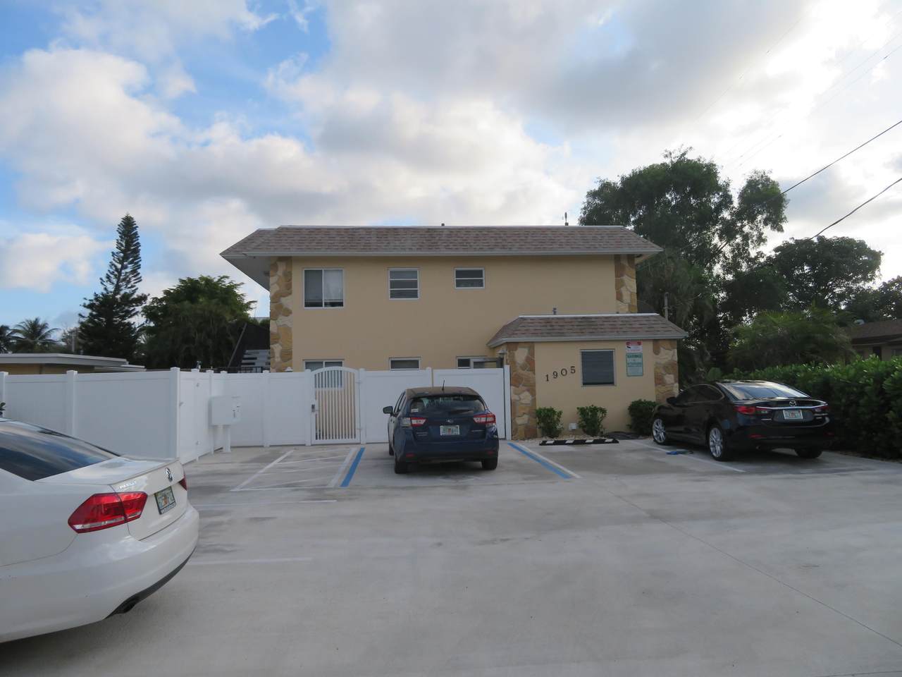 1905 Lake Worth Road - Photo 1 1905 Lake Worth Road - Photo 1