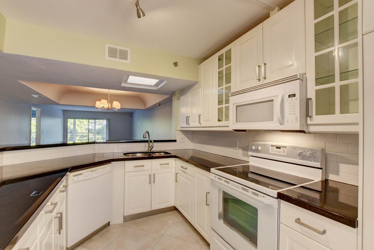 23344 Carolwood Lane - Photo 1