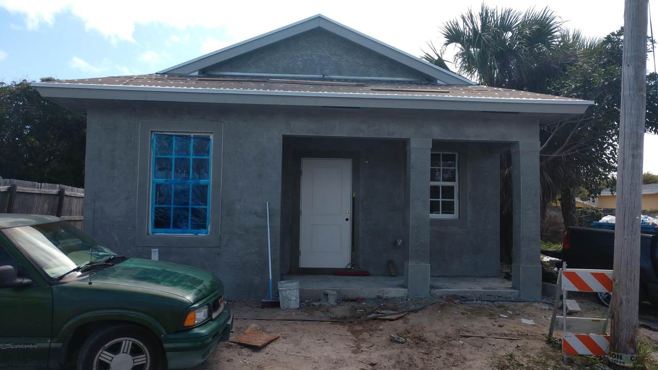 1028 Lincoln Road - Photo 1