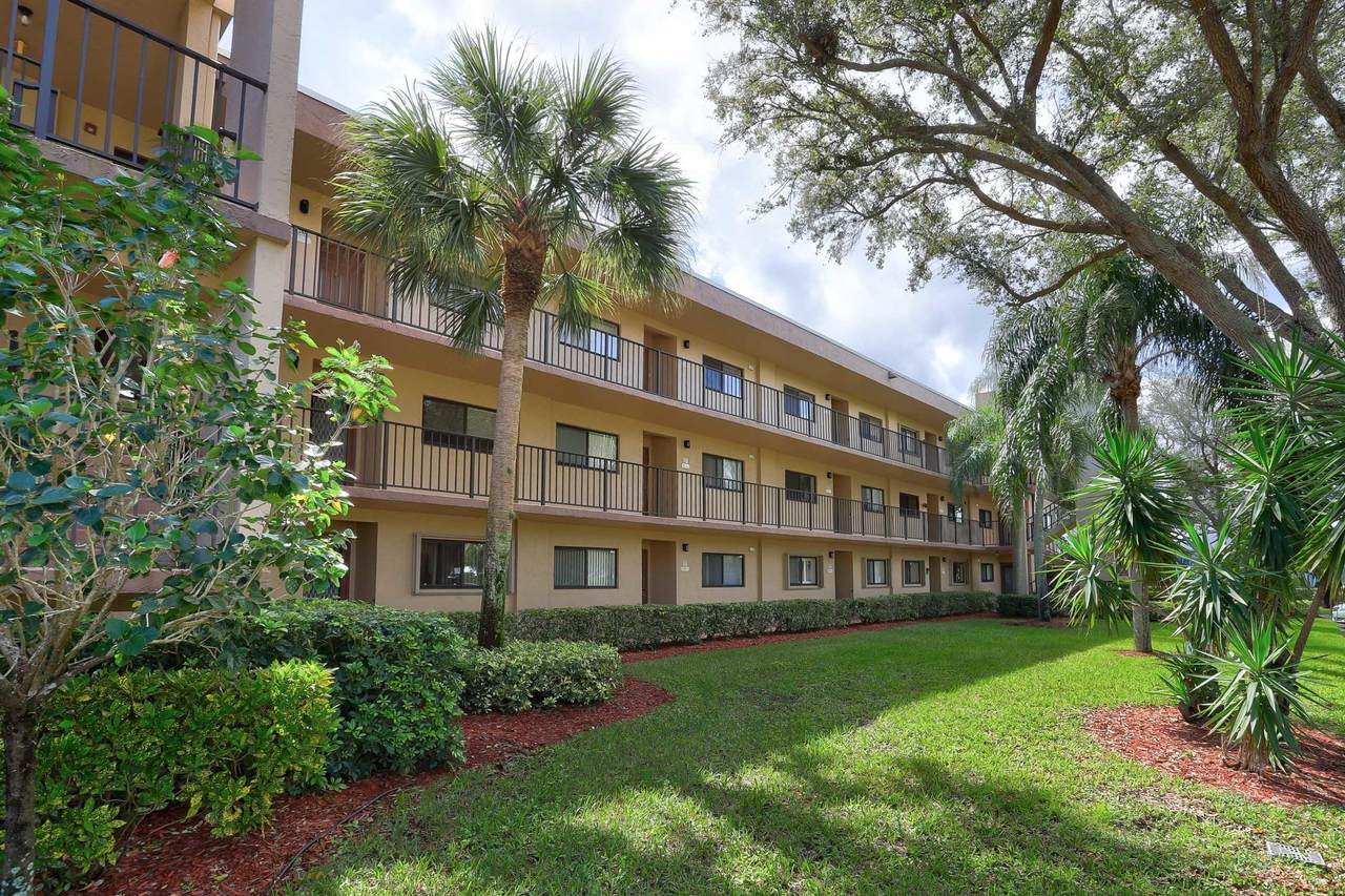 15324 Lakes Of Delray Boulevard - Photo 1 15324 Lakes Of Delray Boulevard - Photo 1
