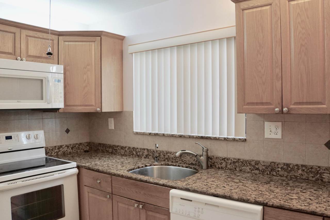 15126 Ashland Street - Photo 1