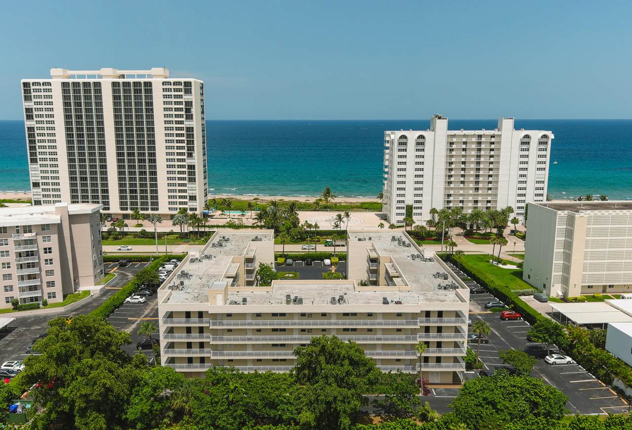 2929 Ocean Boulevard - Photo 1