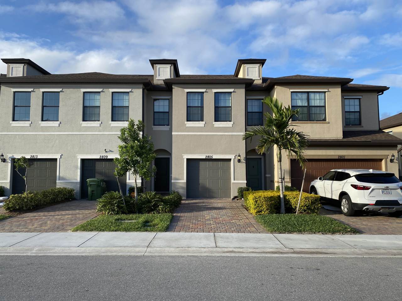 2805 Bard Street - Photo 1