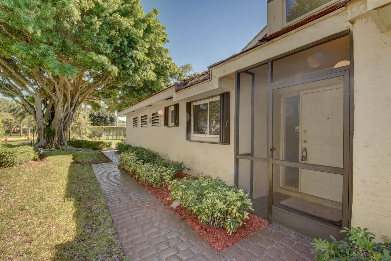 6797 Fountains Circle - Photo 1 6797 Fountains Circle - Photo 1