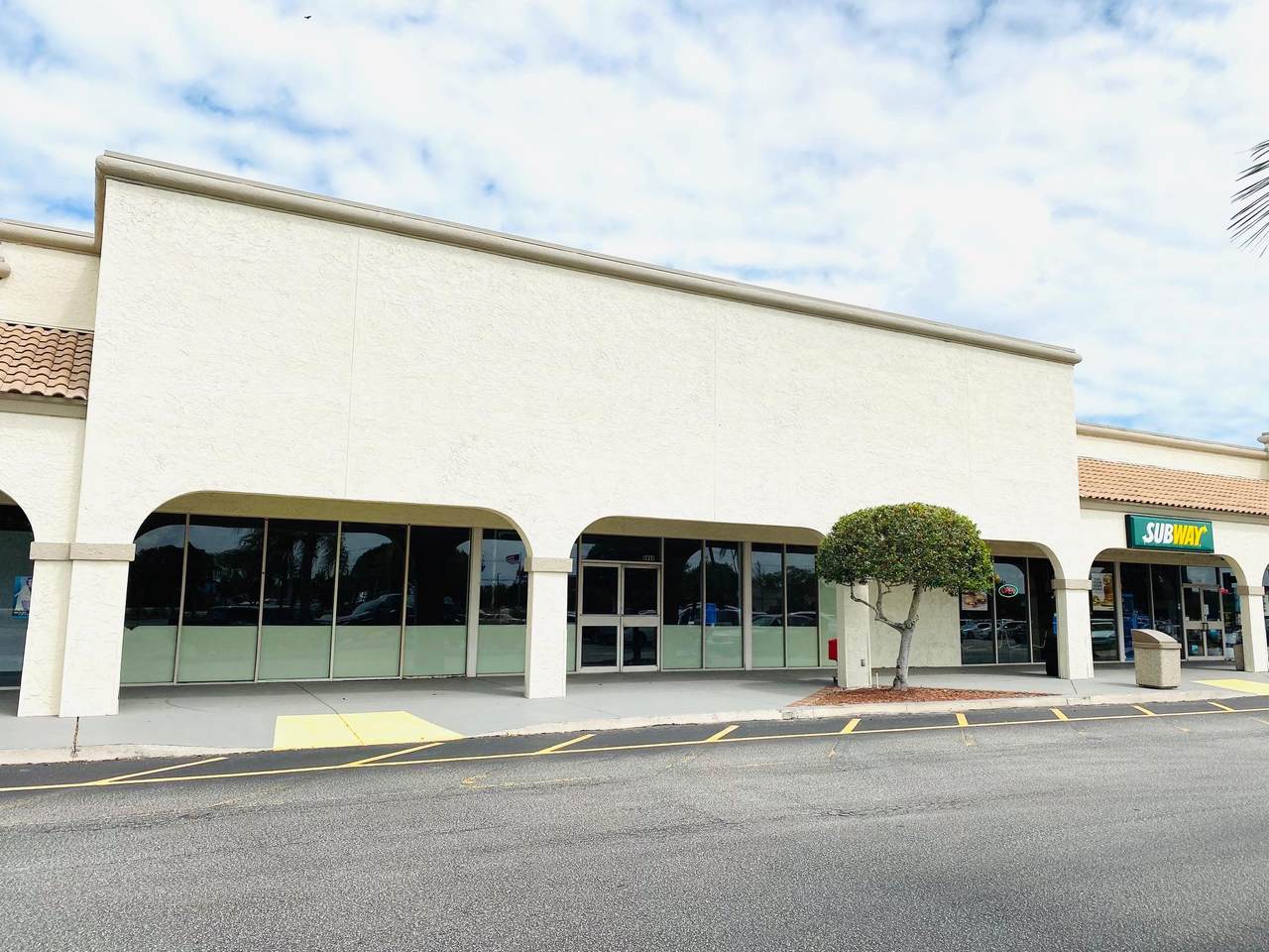 4890 Kings Highway - Photo 1
