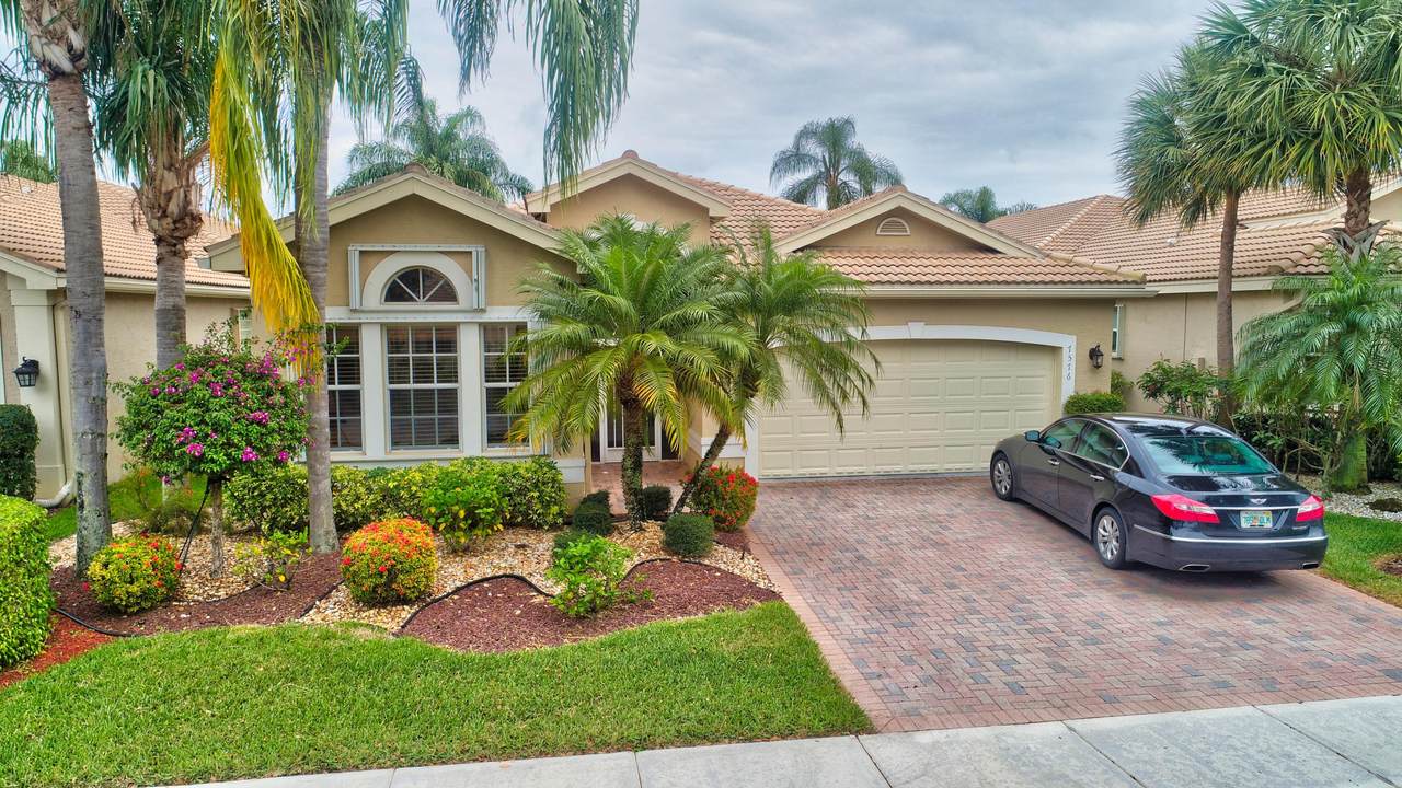 7576 Lake Harbor Terrace - Photo 1 7576 Lake Harbor Terrace - Photo 1