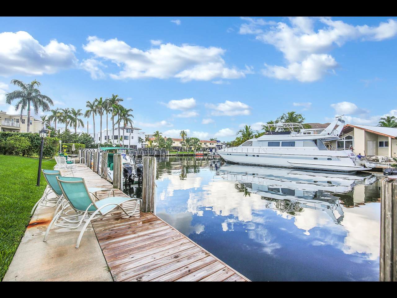4404 Ocean Boulevard - Photo 1