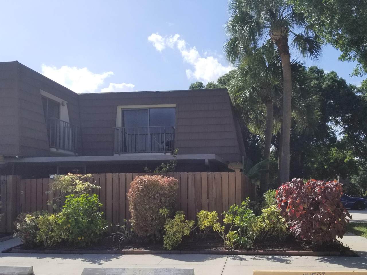 7803 78th Way - Photo 1