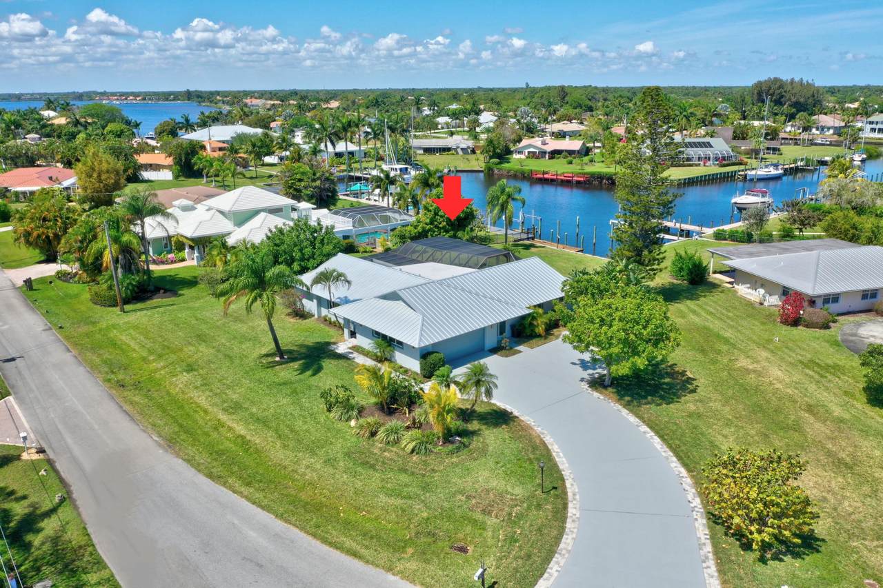 2633 South Shore Road - Photo 1