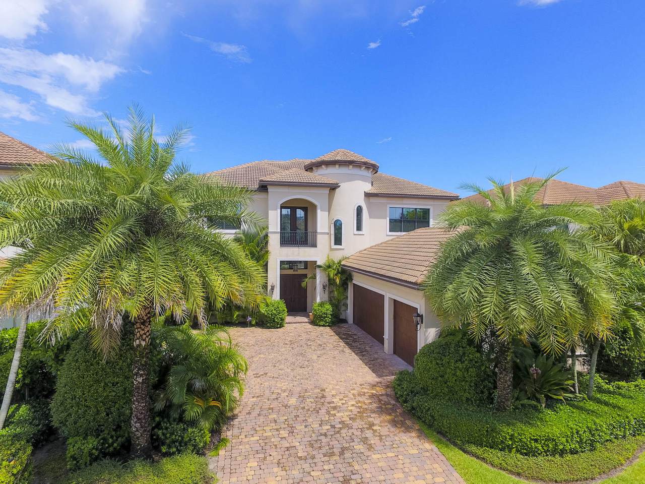145 Gardenia Isle Drive - Photo 1