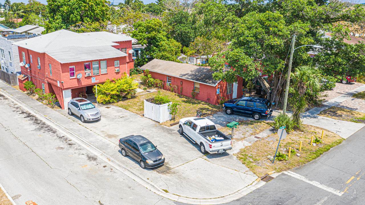 535 Palmetto Street - Photo 1