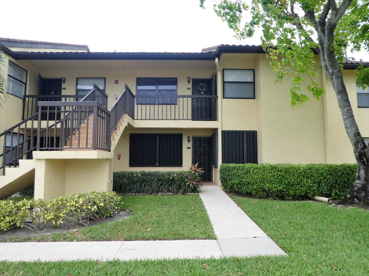 4699 Lucerne Lakes Boulevard - Photo 1 4699 Lucerne Lakes Boulevard - Photo 1