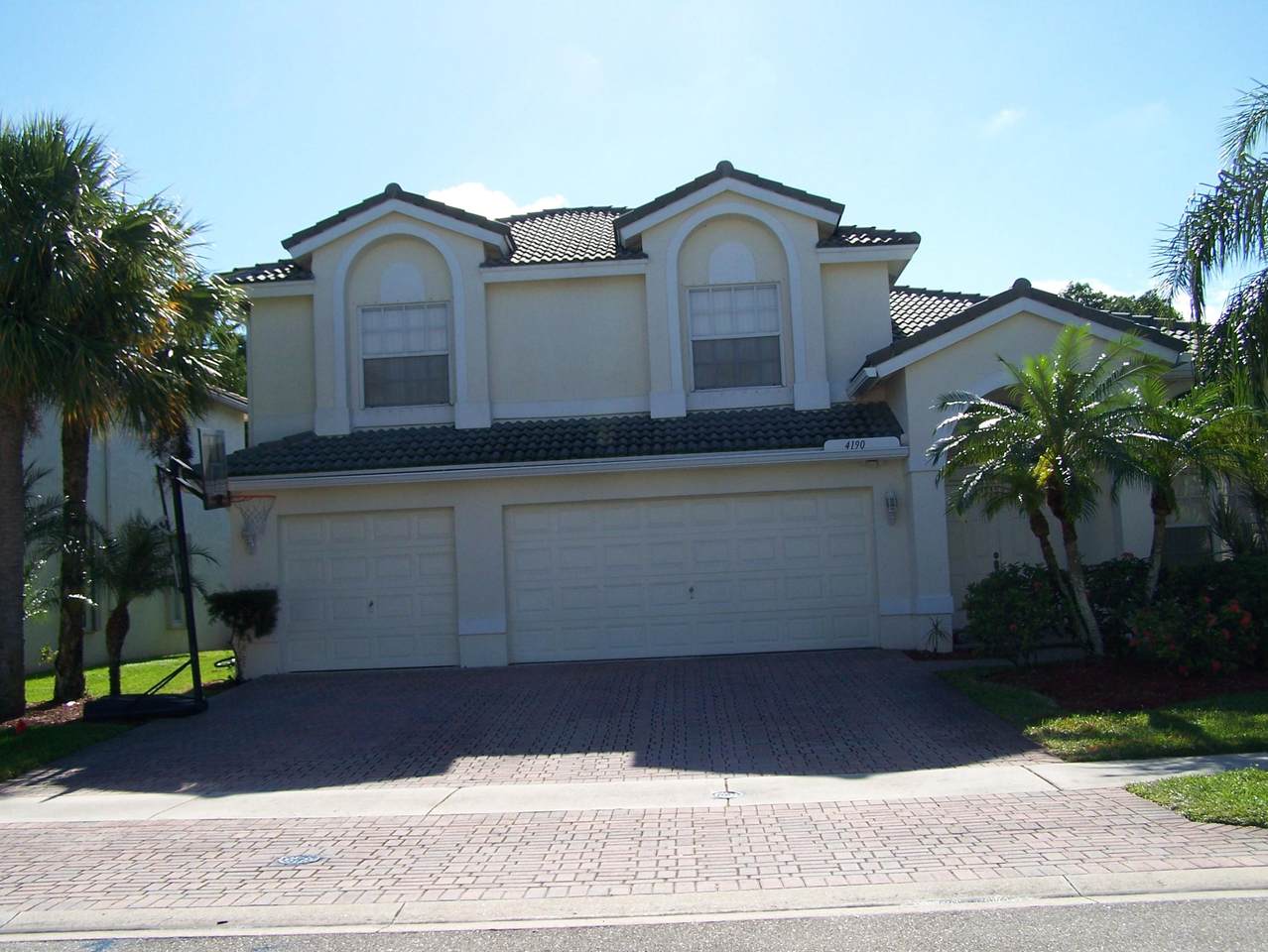 4190 Bahia Isle Circle - Photo 1 4190 Bahia Isle Circle - Photo 1