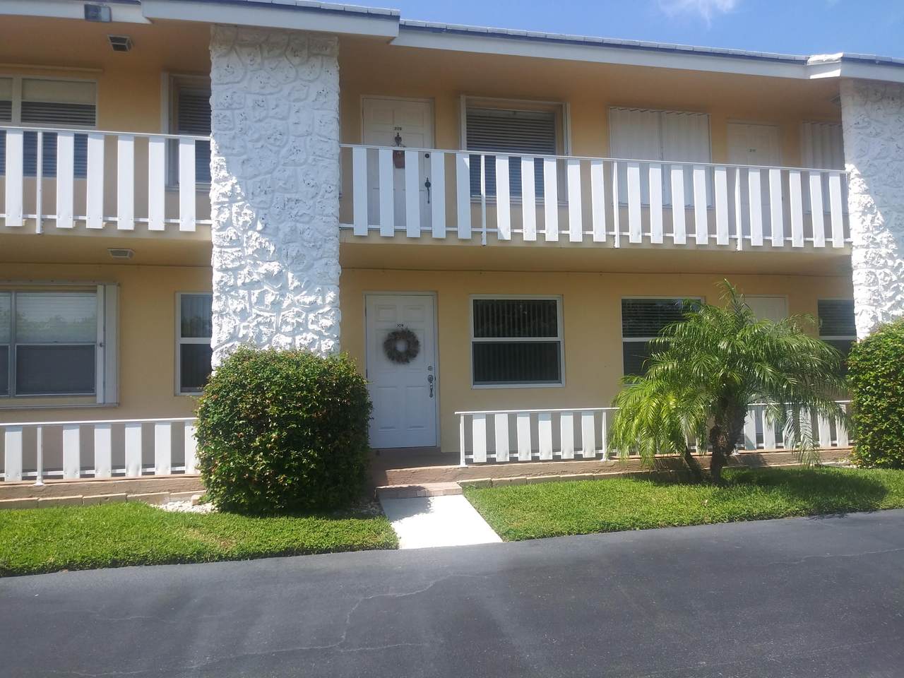 5520 Ocean Boulevard - Photo 1 5520 Ocean Boulevard - Photo 1