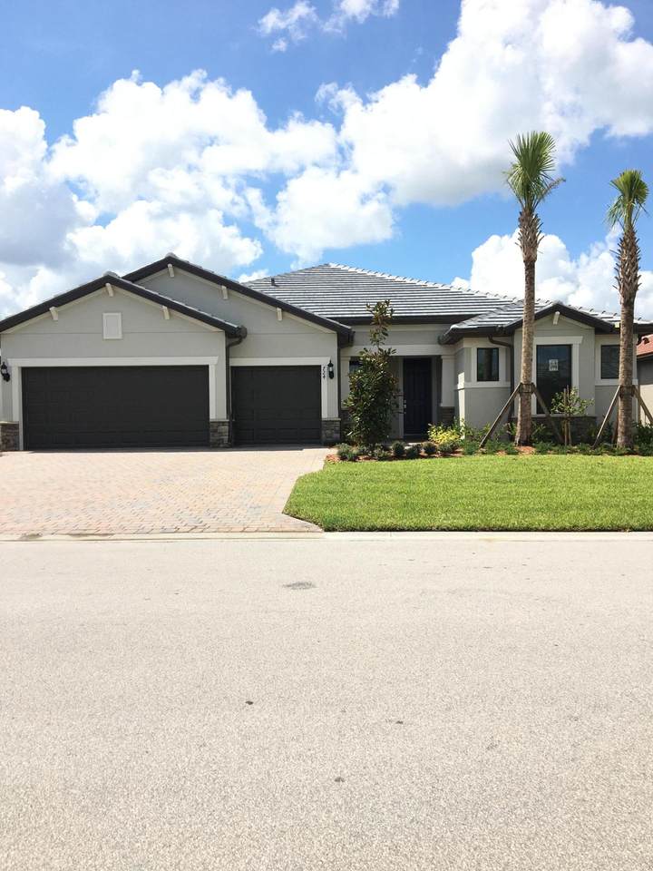 724 Villandry Way - Photo 1