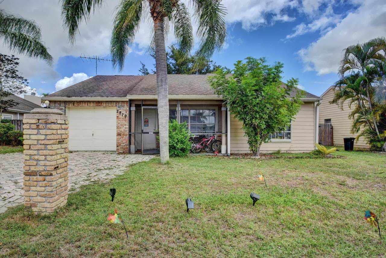 7879 Bishopwood Road - Photo 1 7879 Bishopwood Road - Photo 1