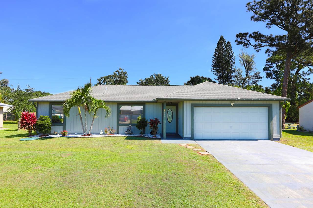 471 Dalva Avenue - Photo 1 471 Dalva Avenue - Photo 1