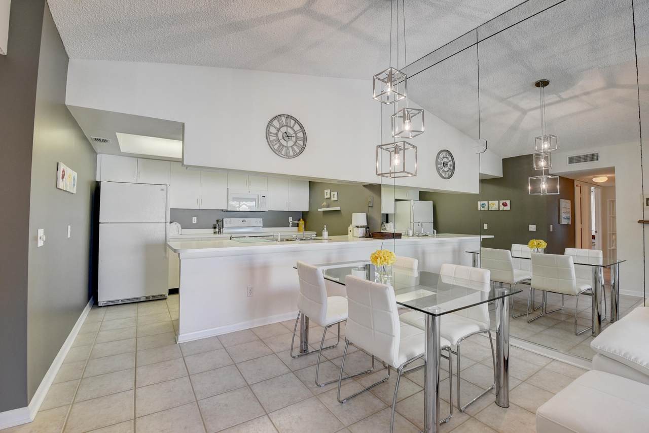 165 Waterside Drive - Photo 1