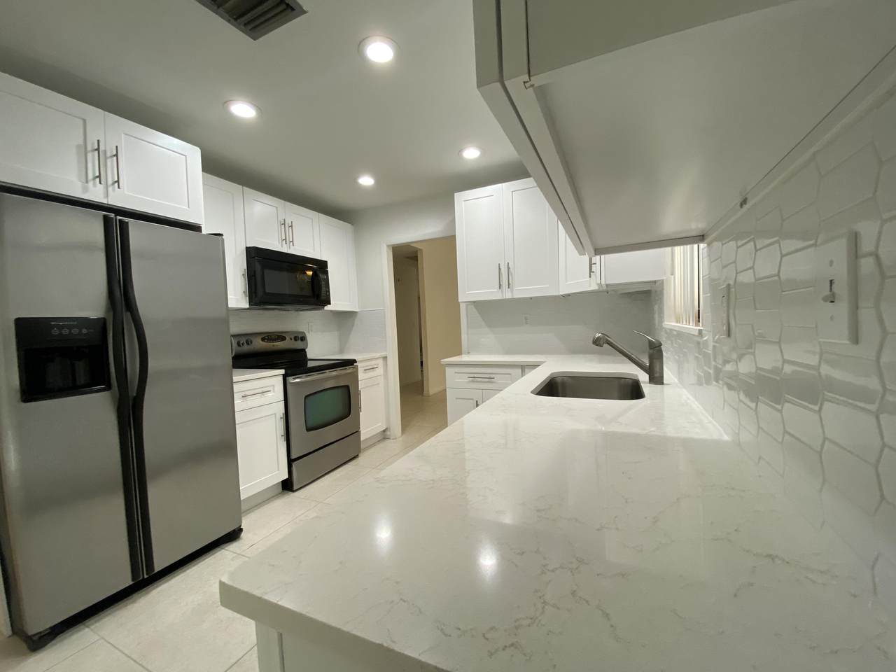 860 22nd Avenue - Photo 1