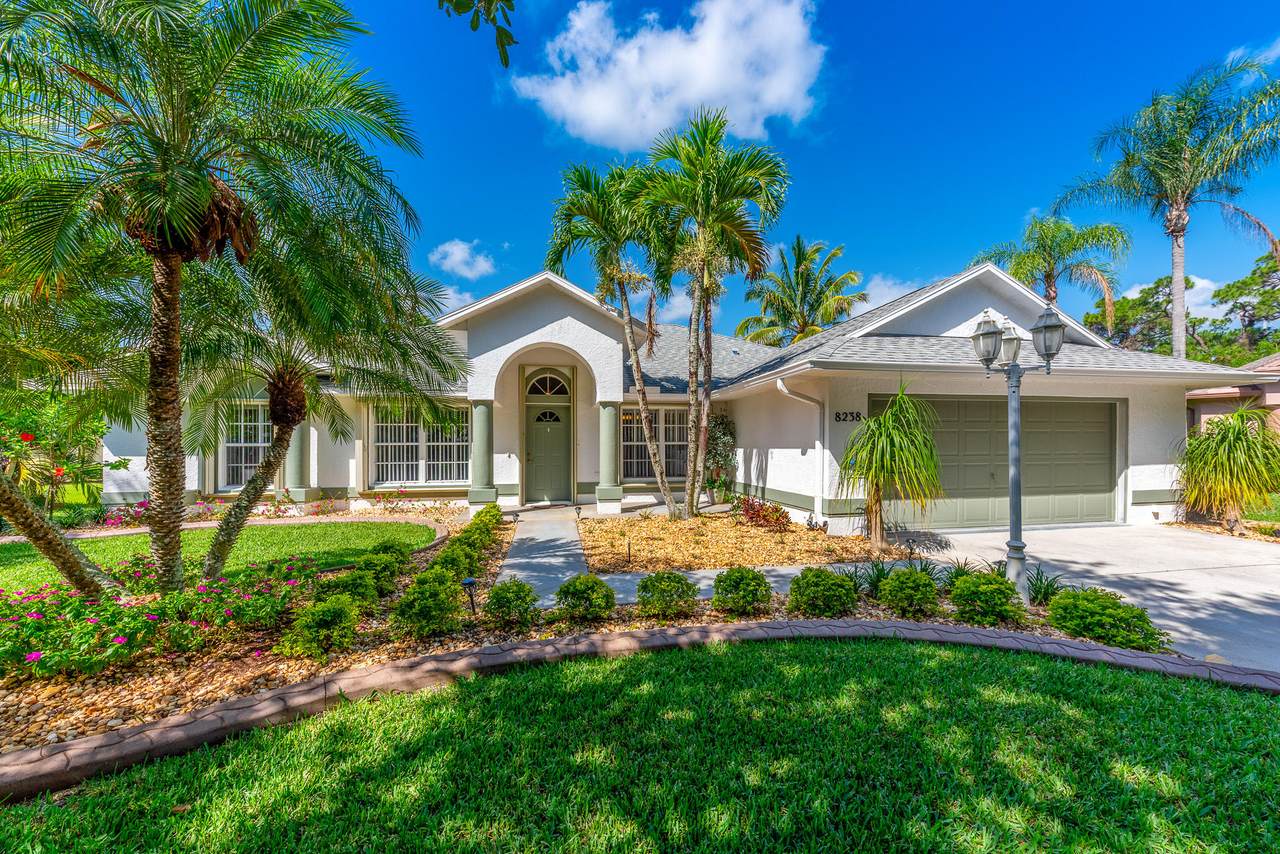 8238 Sandpine Circle - Photo 1