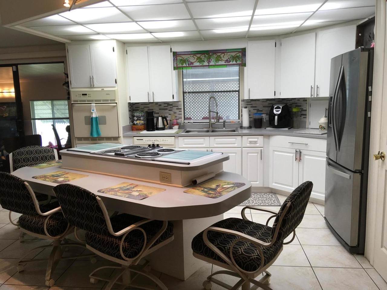 501 Ann Marie Lane - Photo 1