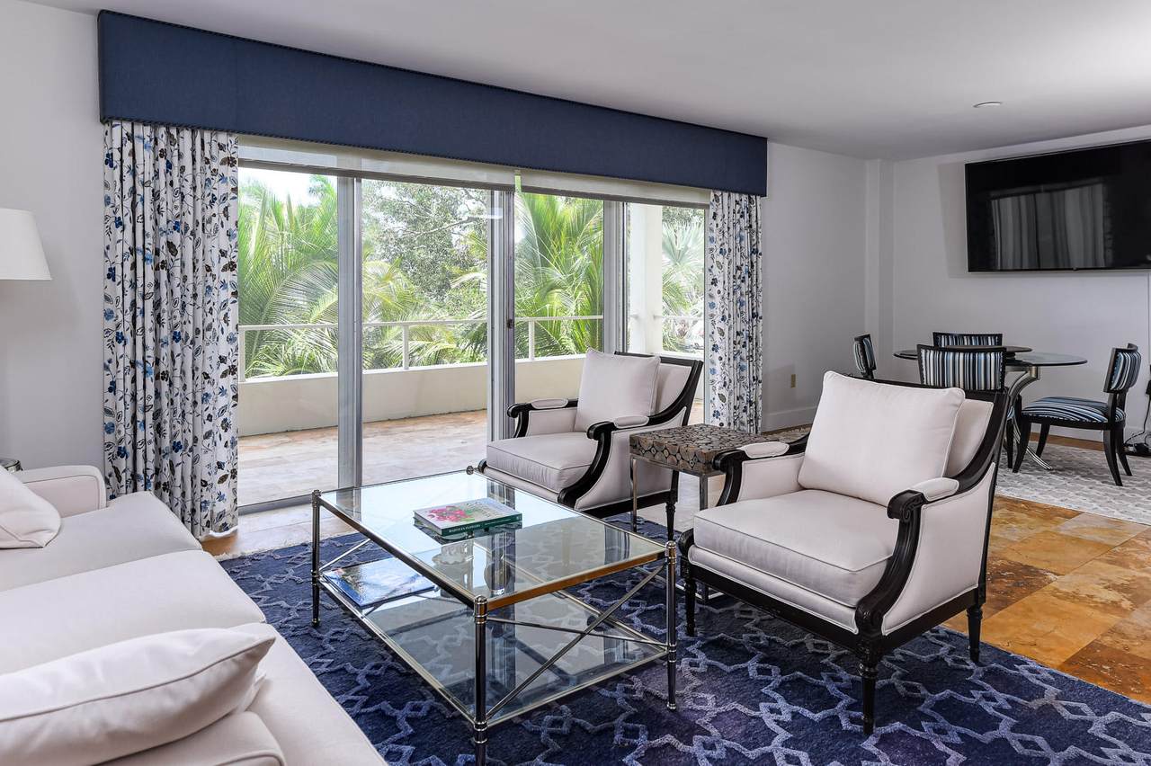 44 Cocoanut Row - Photo 1