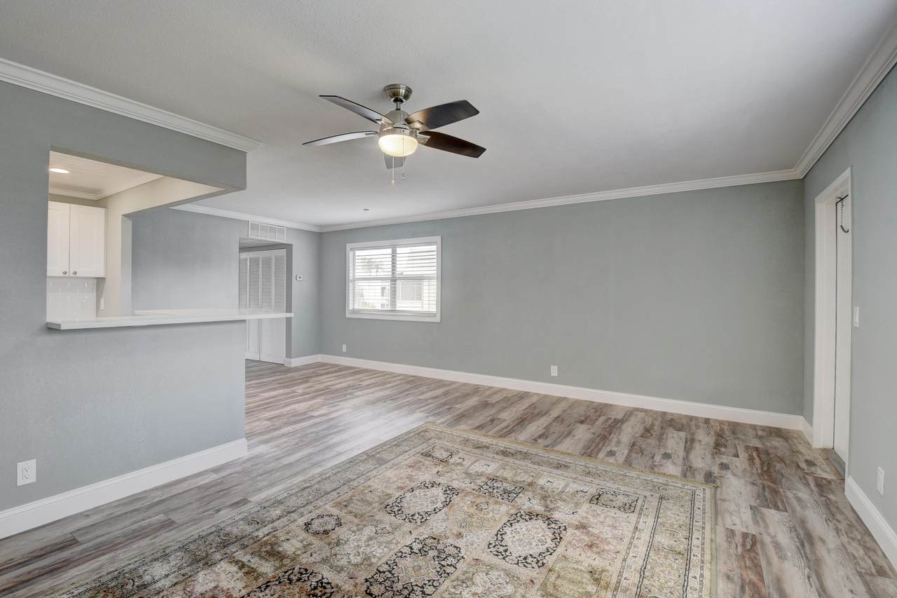 374 Flanders H Drive - Photo 1