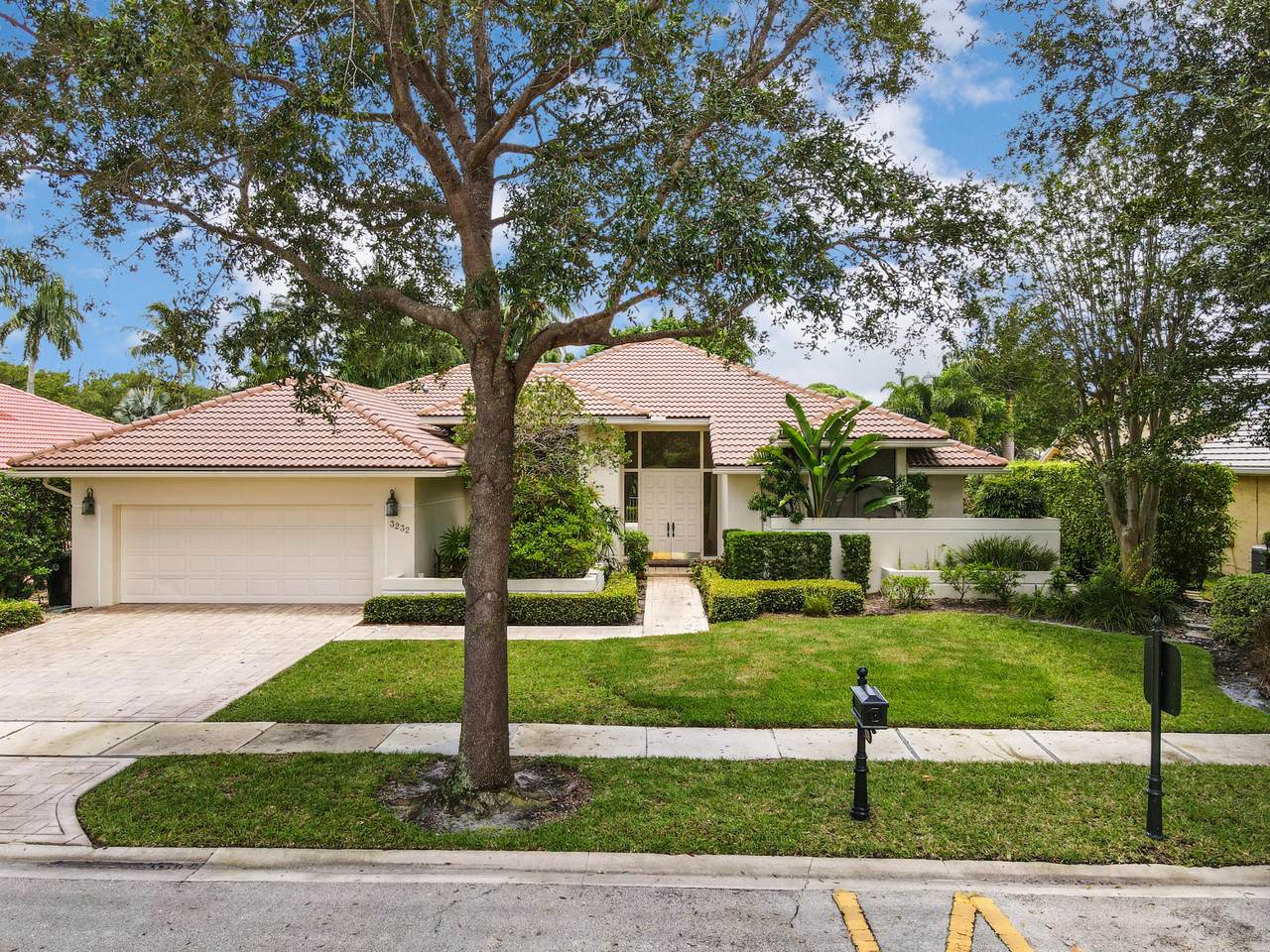 3232 Westminster Drive - Photo 1