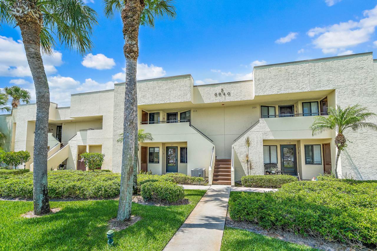 6940 Constitution - Photo 1